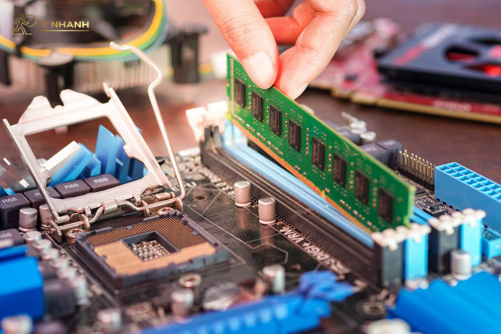 Giải đáp thắc mắc về sửa máy tính - IT Nhanh Câu hỏi thường gặp về dịch vụ sửa máy tính tại Phú Nhuận