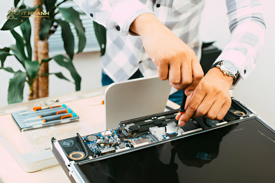 Sửa Bản Lề Laptop Quận Tân Bình Sửa Bản Lề Laptop Quận Tân Bình