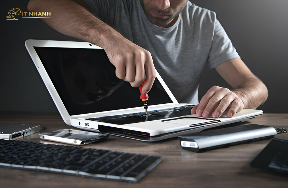 Dịch vụ sửa bản lề laptop chuyên nghiệp Sửa bản lề laptop tại Thuận An