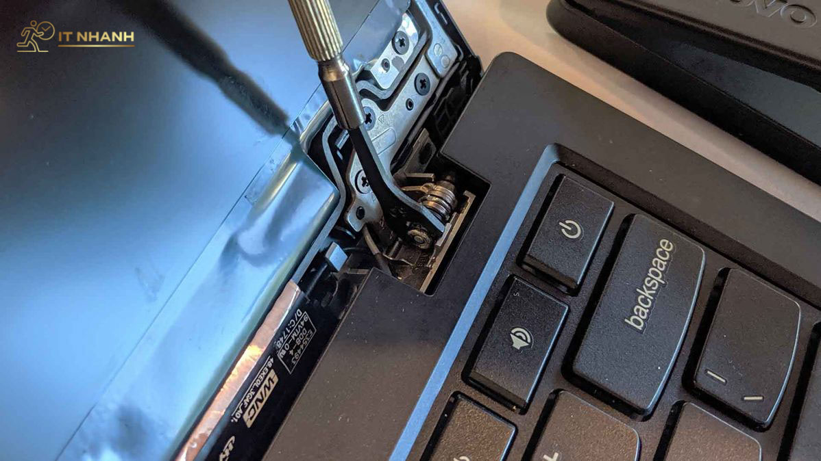 Các Dịch Vụ Sửa Chữa Laptop Tại Dĩ An