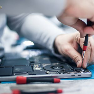 Thay Vỏ Laptop Quận 1 - Uy Tín, Giá Tốt!