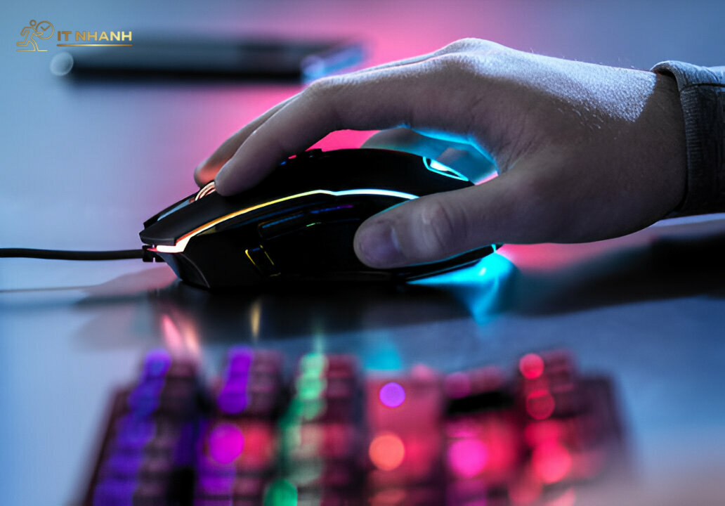Dịch vụ tận nơi tiện lợi, nhanh chóng IT Nhanh phục vụ sửa chuột gaming toàn Quận 7