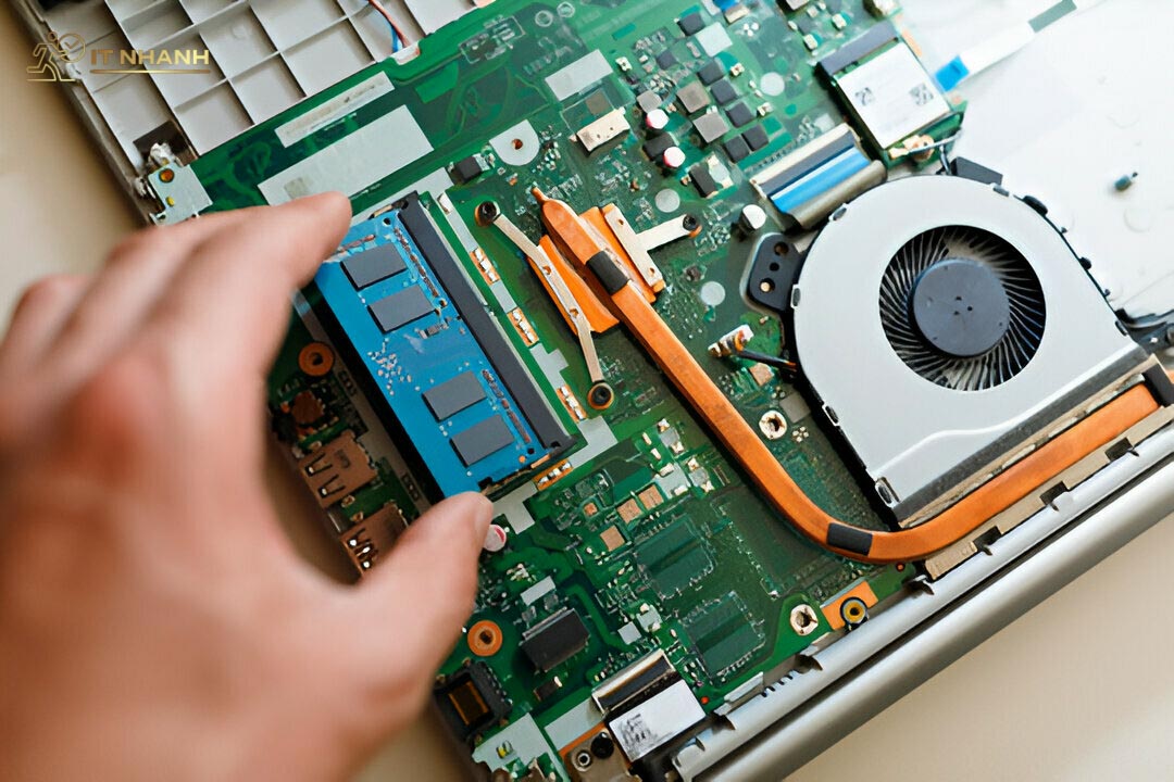 Giải đáp thắc mắc về nâng cấp RAM laptop tại Nhà Bè Giải đáp thắc mắc về nâng cấp RAM laptop tại Nhà Bè