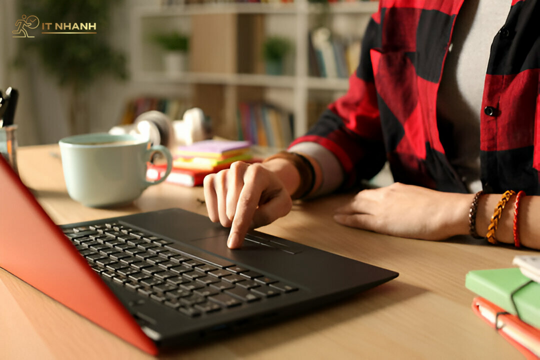 Thay Touchpad Laptop Quận 12 Thay Touchpad Laptop Quận 12 - IT Nhanh
