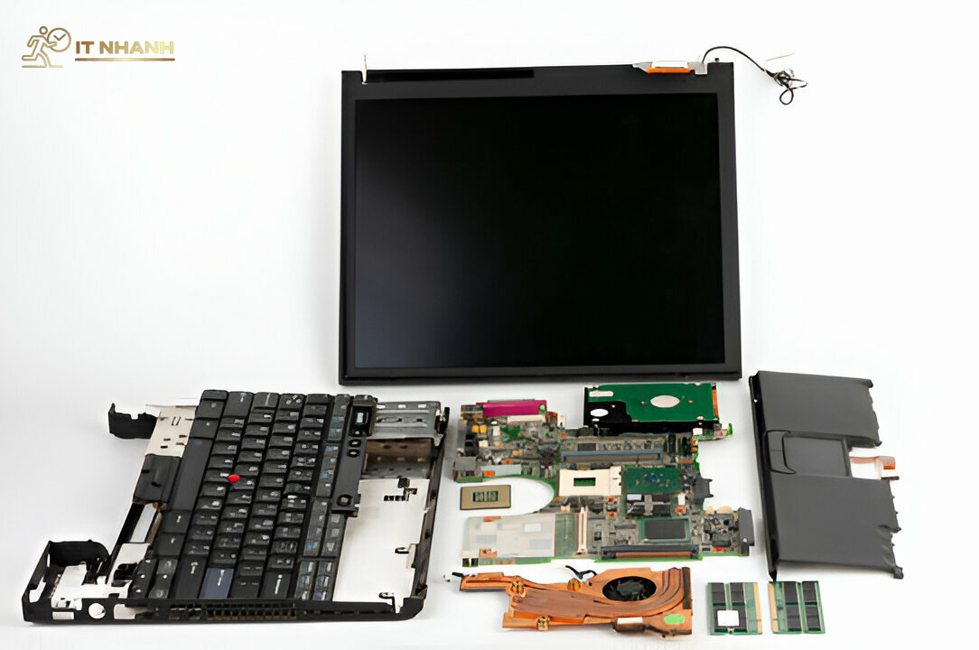 Chọn IT Nhanh để trải nghiệm dịch vụ thay màn hình laptop tốt nhất IT Nhanh - Địa chỉ thay màn hình laptop uy tín tại Bình Thạnh